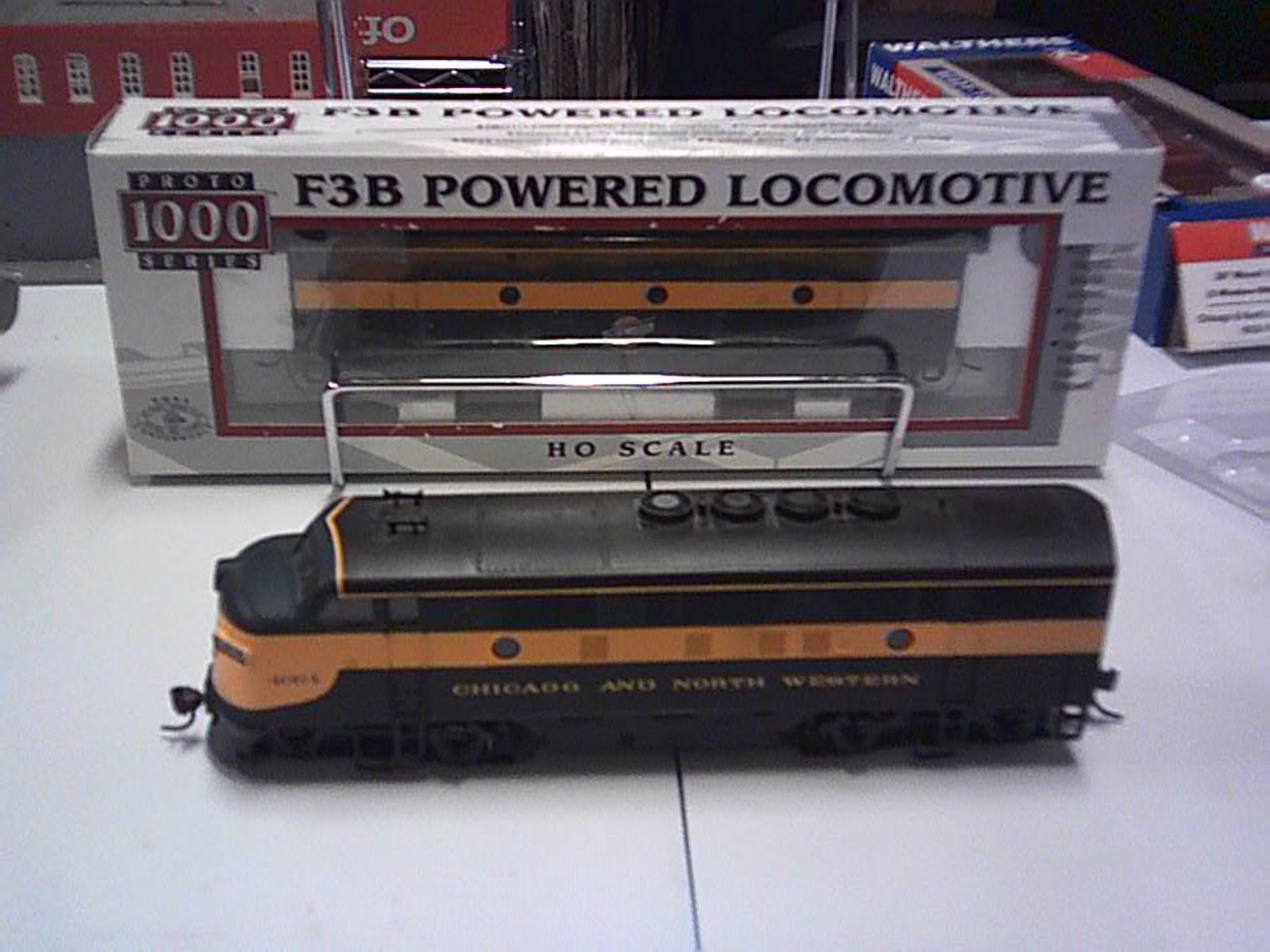 PROTO 1000 C&NW F3A AND F3B DIESEL SET – BOTH POWERED – PRE-OWNED – 8160-23962