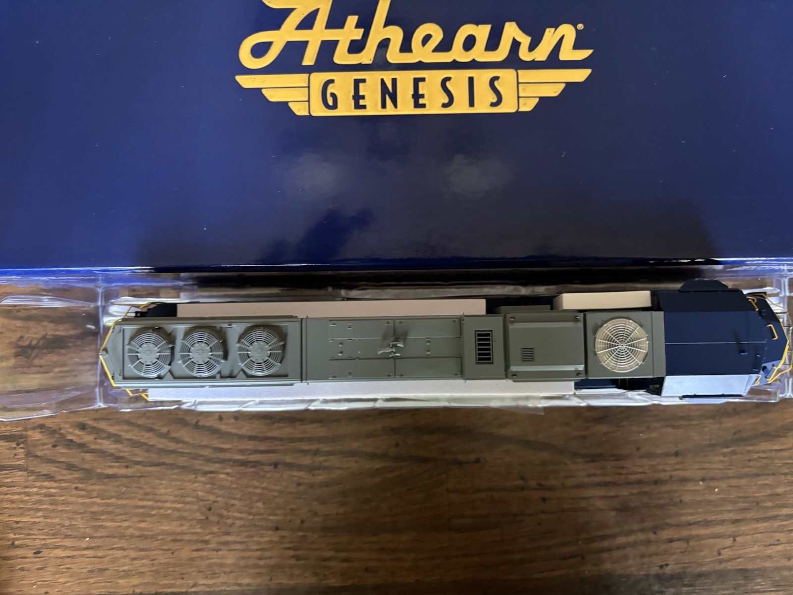 Athearn Genesis ATHG71215 CSX SD70M – HO, DCC Tsunami 2 Sound