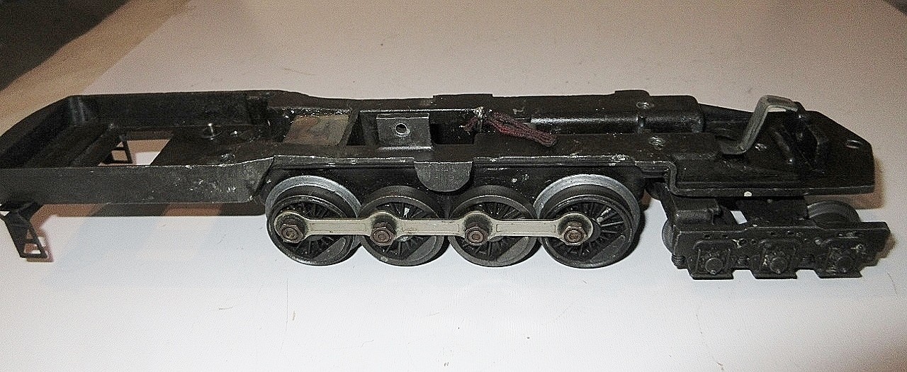 LIONEL #671/#2020TURBINE LOCOS 1947-1949 MODELS ,FRAME ,W/DRIVERS/RODS ETC