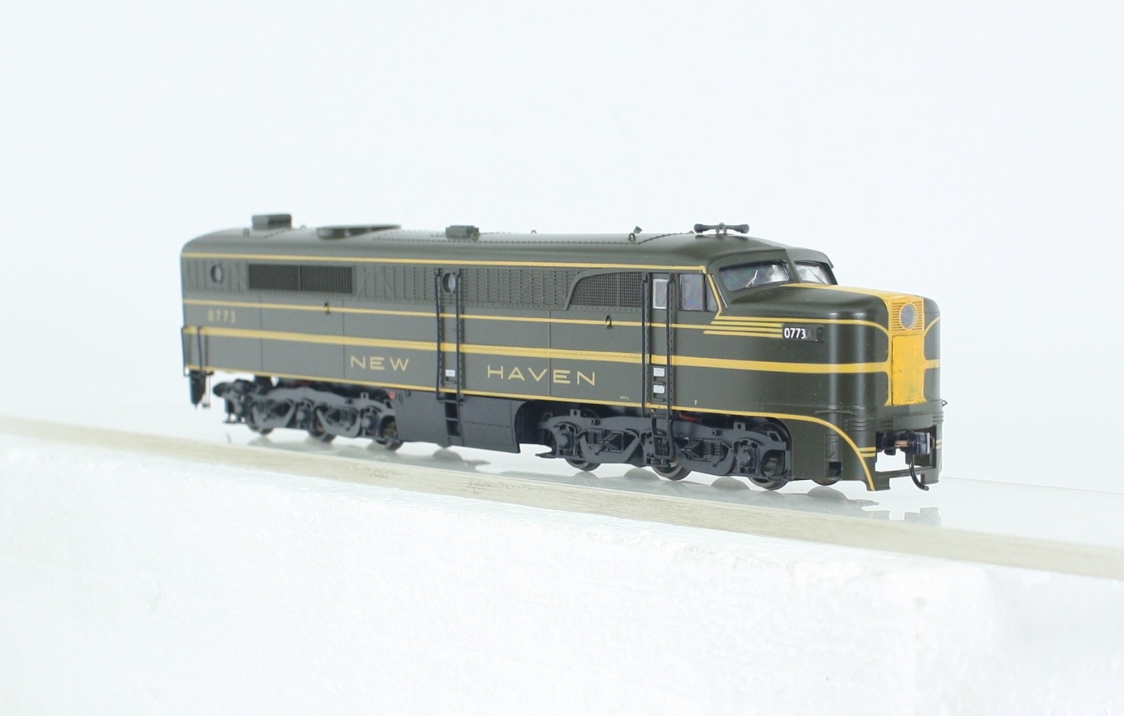HO Scale Proto 2000 21616 New Haven PA Locomotive DCC Ready NH 0773