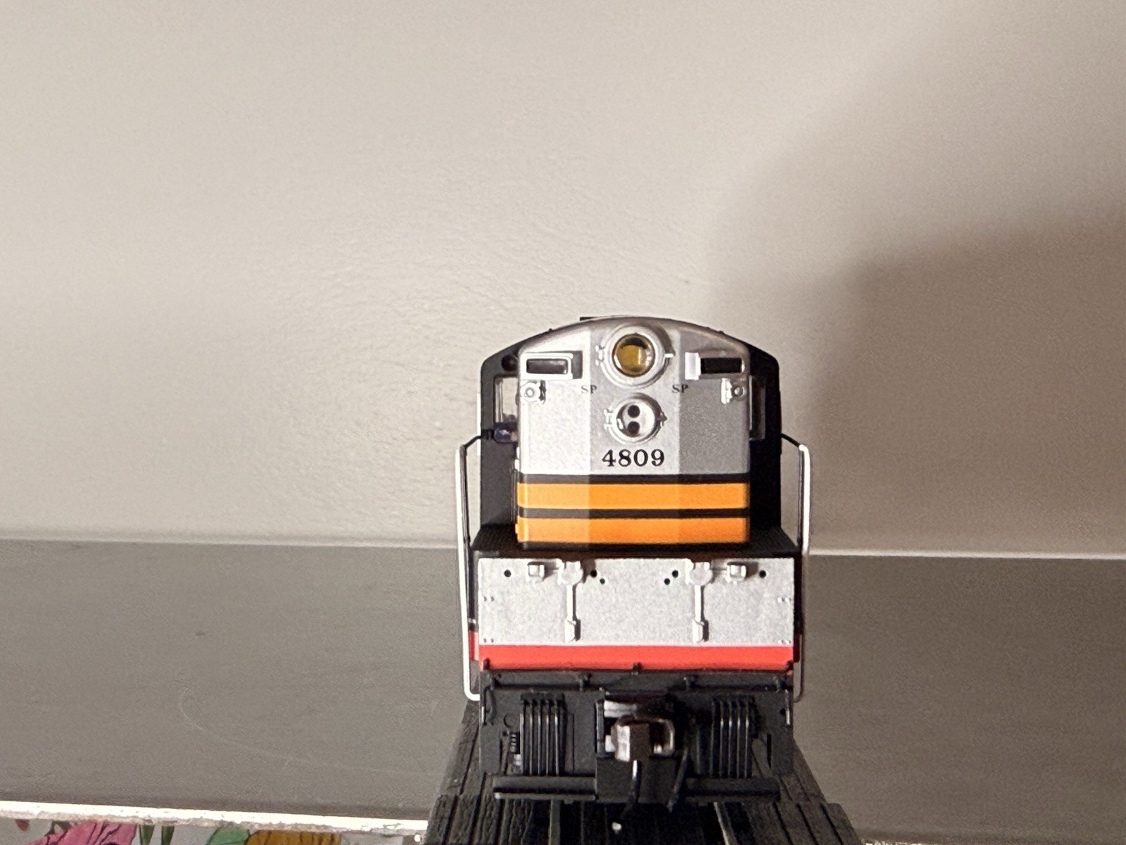 Atlas Master Lovomotive Silver Item 7809 Southern Pacific Ph. 1B HO Gauge NEW