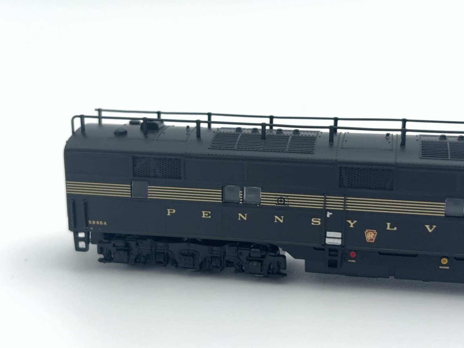 Broadway Limited – N – PRR – EMD E7A Diesel A-Unit #5846A DCC, Sound -Train 1017