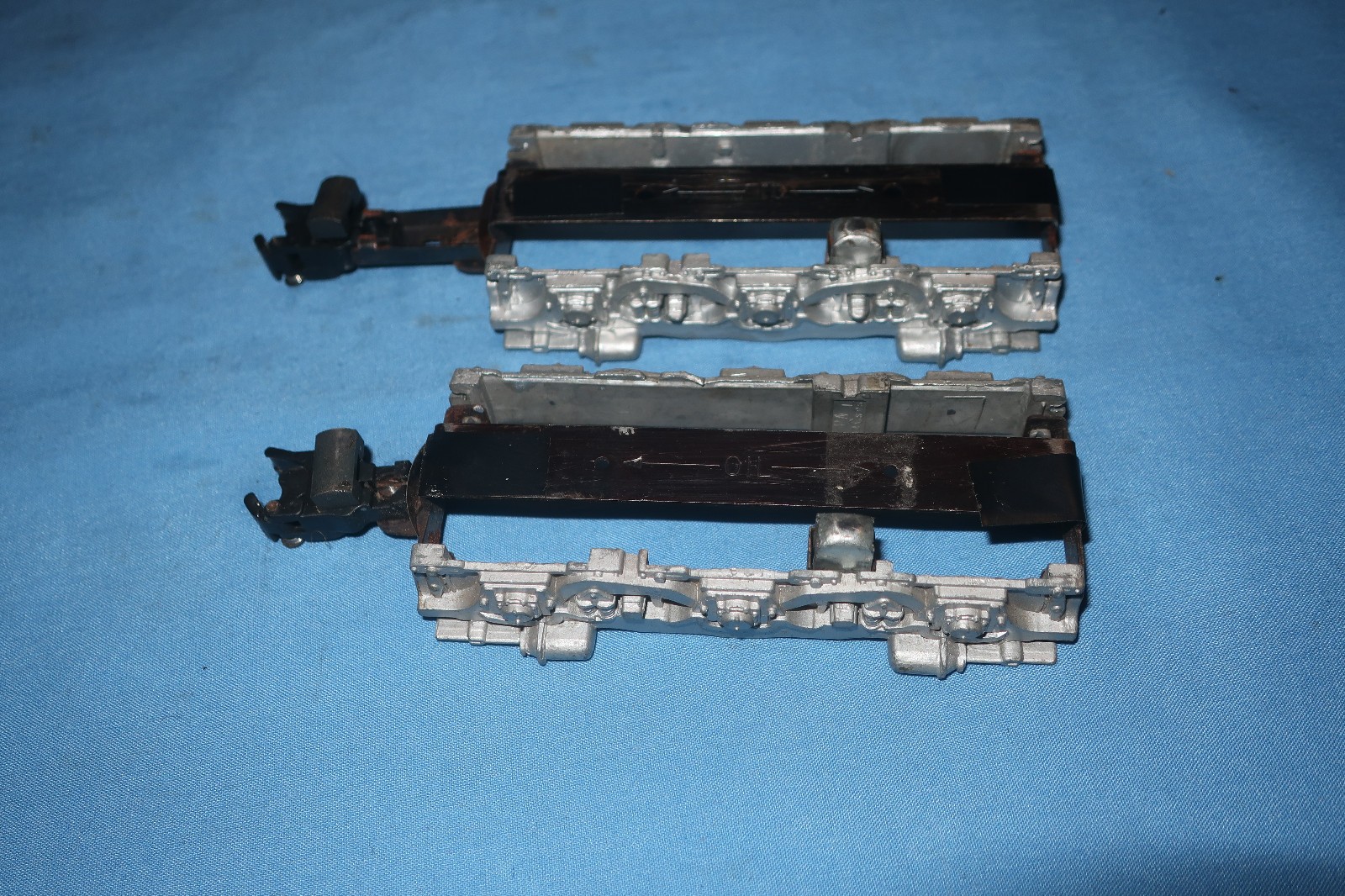American Flyer Diesel Alco Front & Rear Side Frames w/Knuckle Couplers