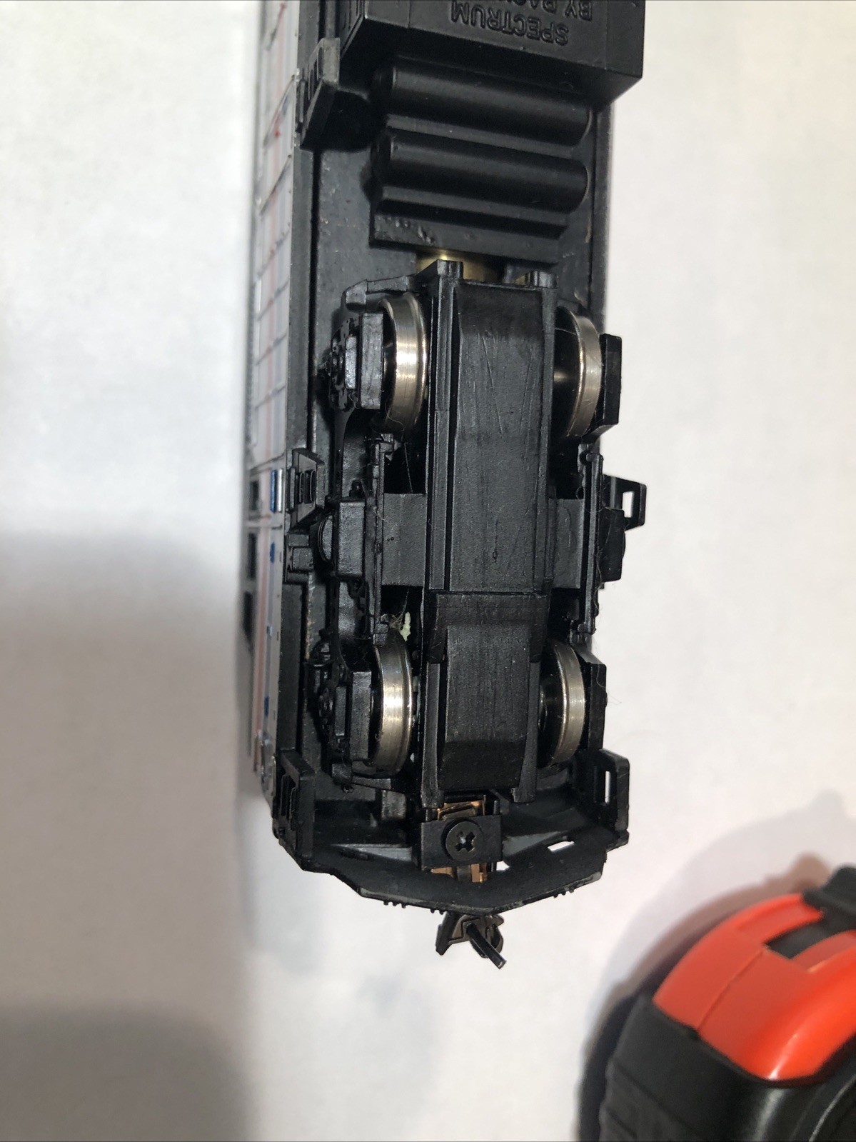 Bachmann Spectrum Ho 87015 EMD F40PH Diesel Phase II 208 Amtrak