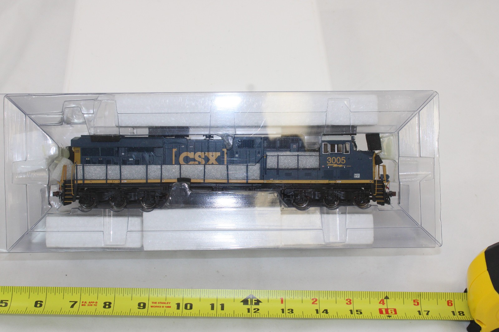 HO – MTH Engines – CSX ES44AC, WM F7 B Unit, UP SD70ACe (2) all PS – Your Choice