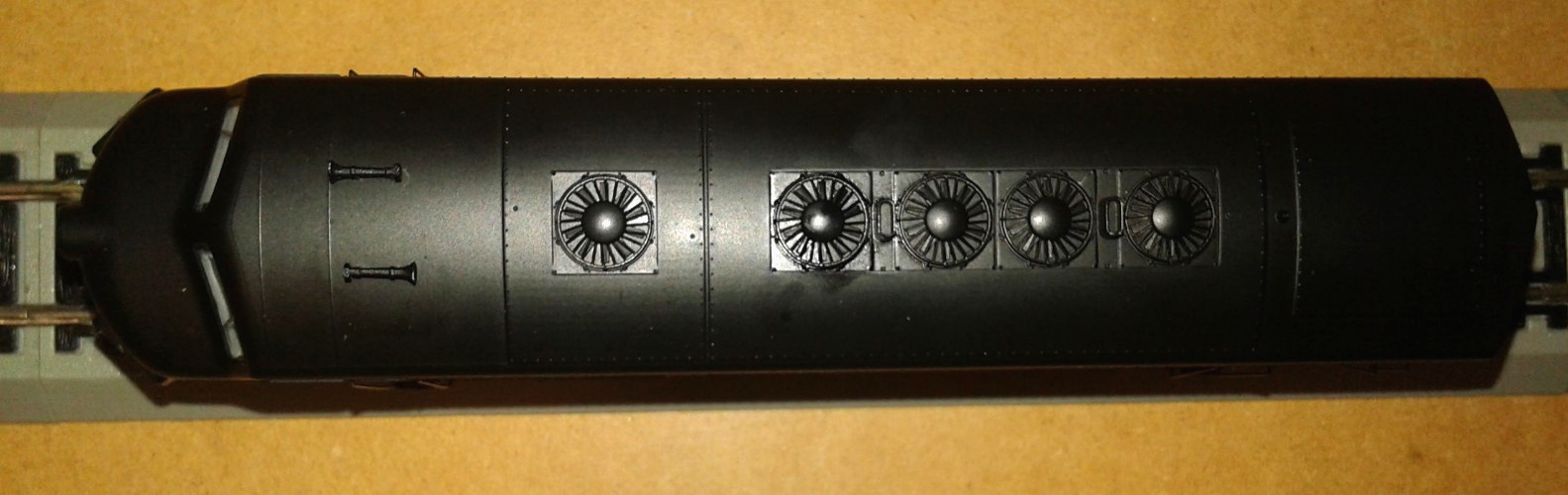HO SCALE WALTHERS MAINLINE EMD F7A PENN CENTRAL PC #1652 NO BOX PARTS OR REPAIR