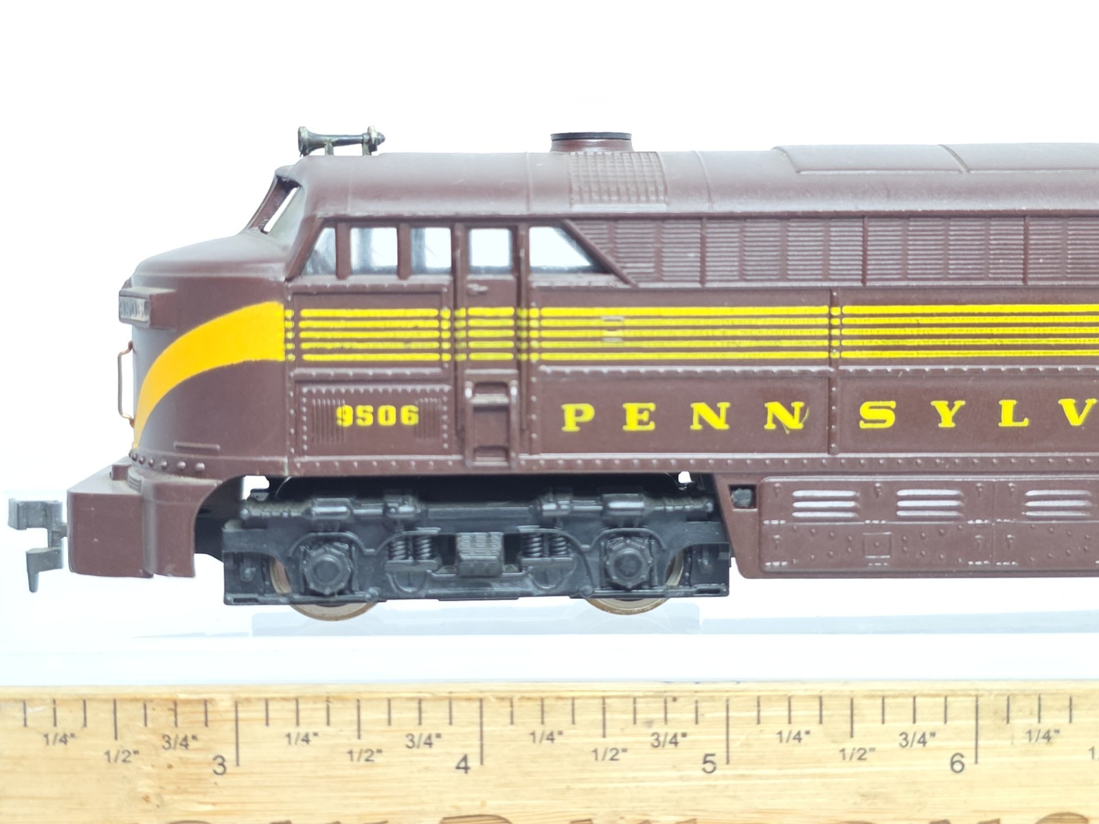 AHM HO Scale Dummy Pennsylvania PRR 9506 C-liner Diesel Loco Need Rear Coupler