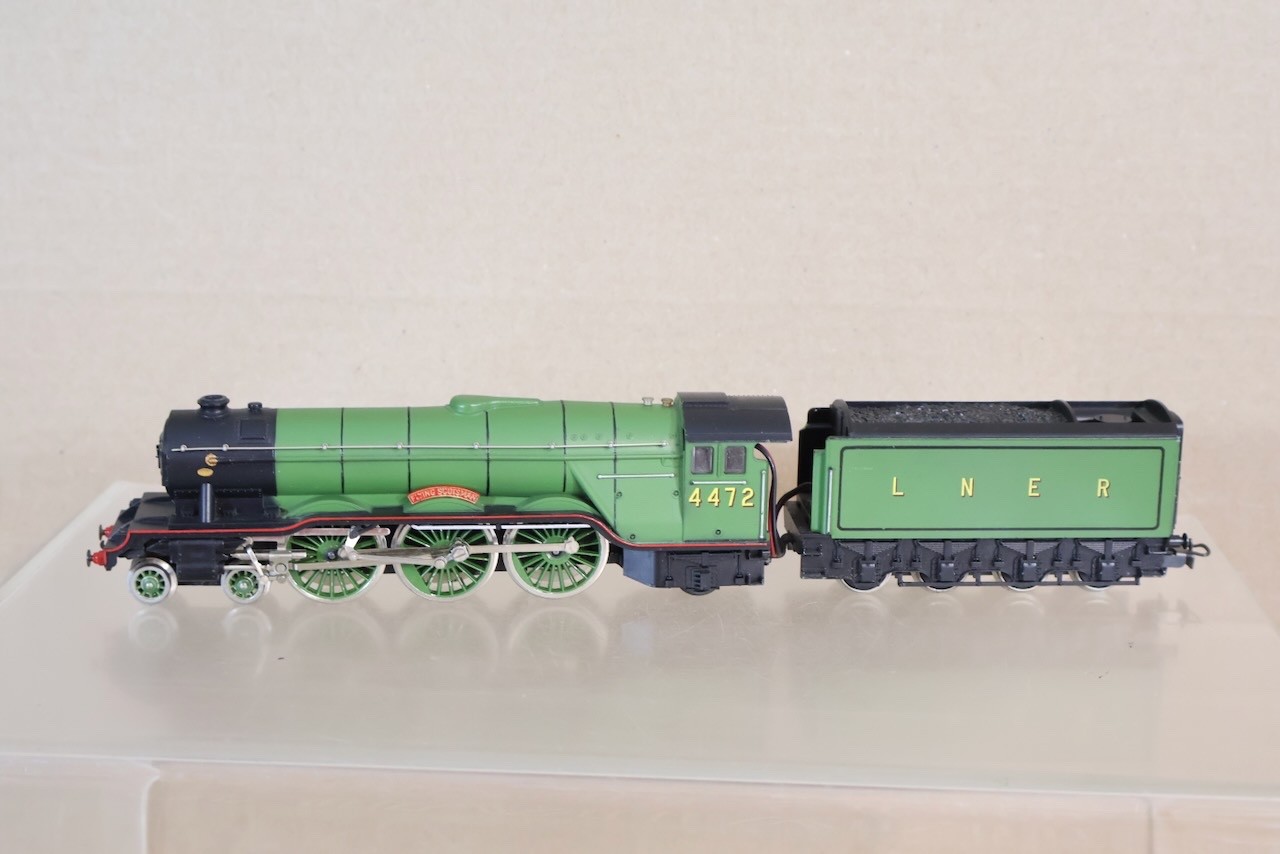 TRIX LILIPUT 1180 REPAIR LNER 4-6-2 CLASS A3 LOCOMOTIVE 4472 FLYING SCOTSMAN op