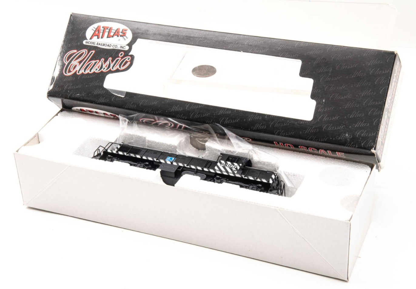 Atlas Classic HO Scale #8852 Alco RS-1 Locomotive Santa Fe ATSF 2396