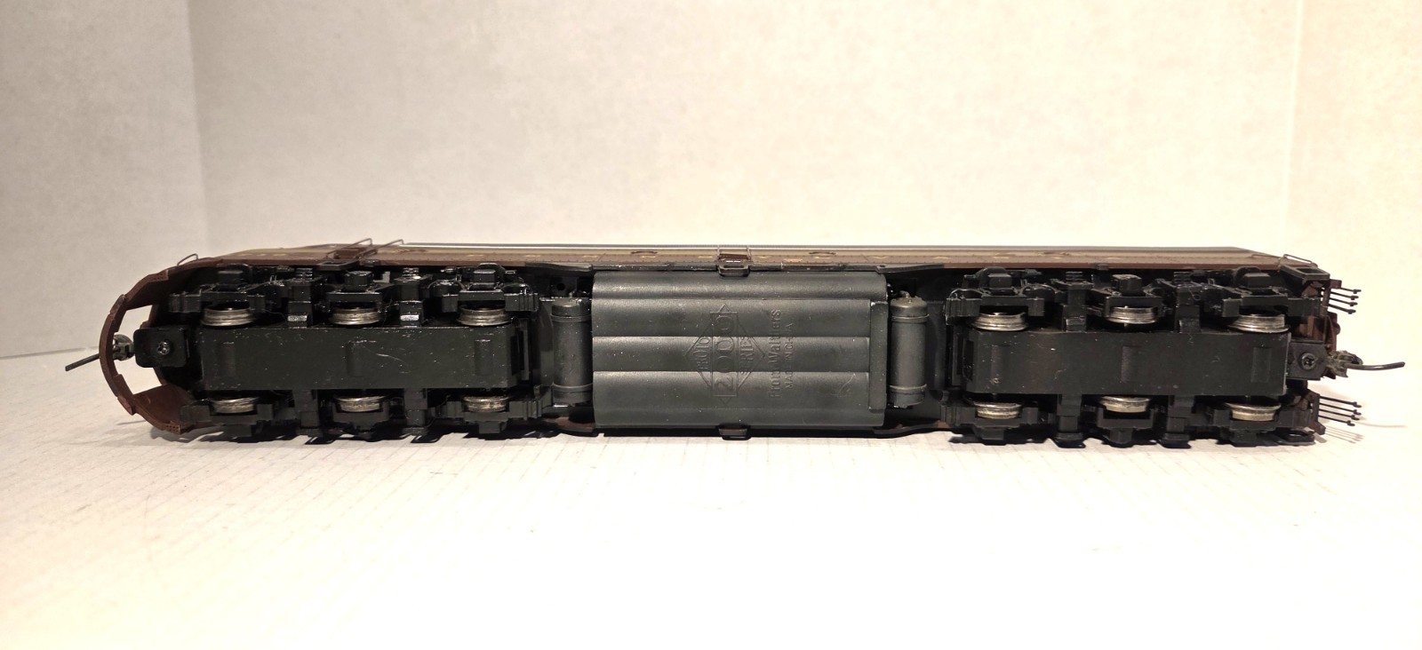 Walthers Proto 2000 HO PRR EMD E8A #5710 DC DCC Ready Weathered No Box
