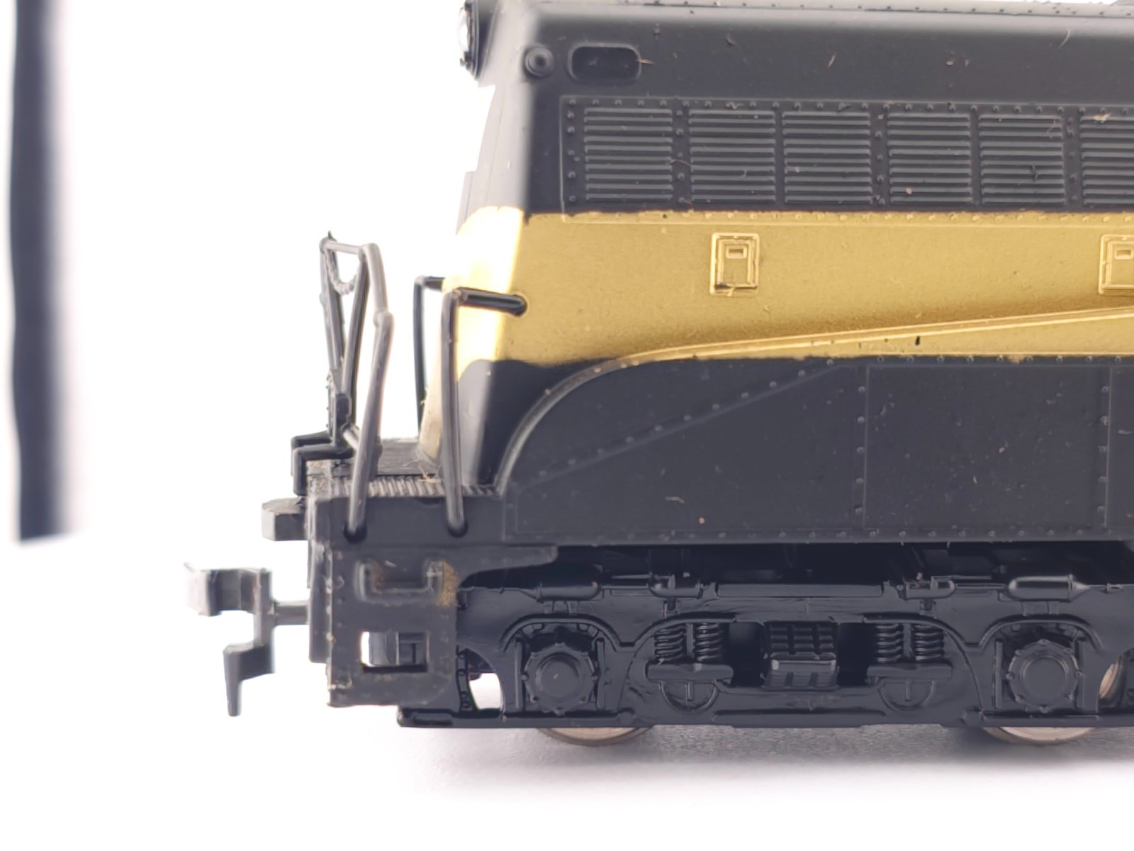 *READ* AHM HO Scale Monon Hoosier Line BL-2 Diesel Locomotive Model Train