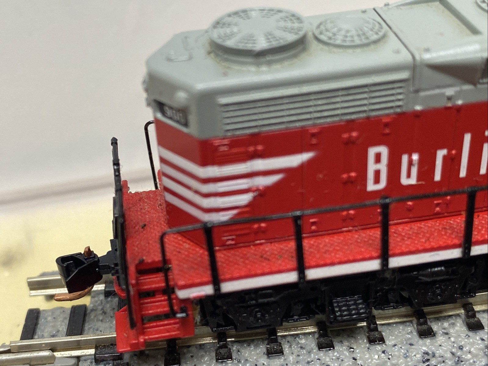 Read Life-Like N Scale Burlington Route GP20 Low Nose 900 Red CB&Q Not Orig Box