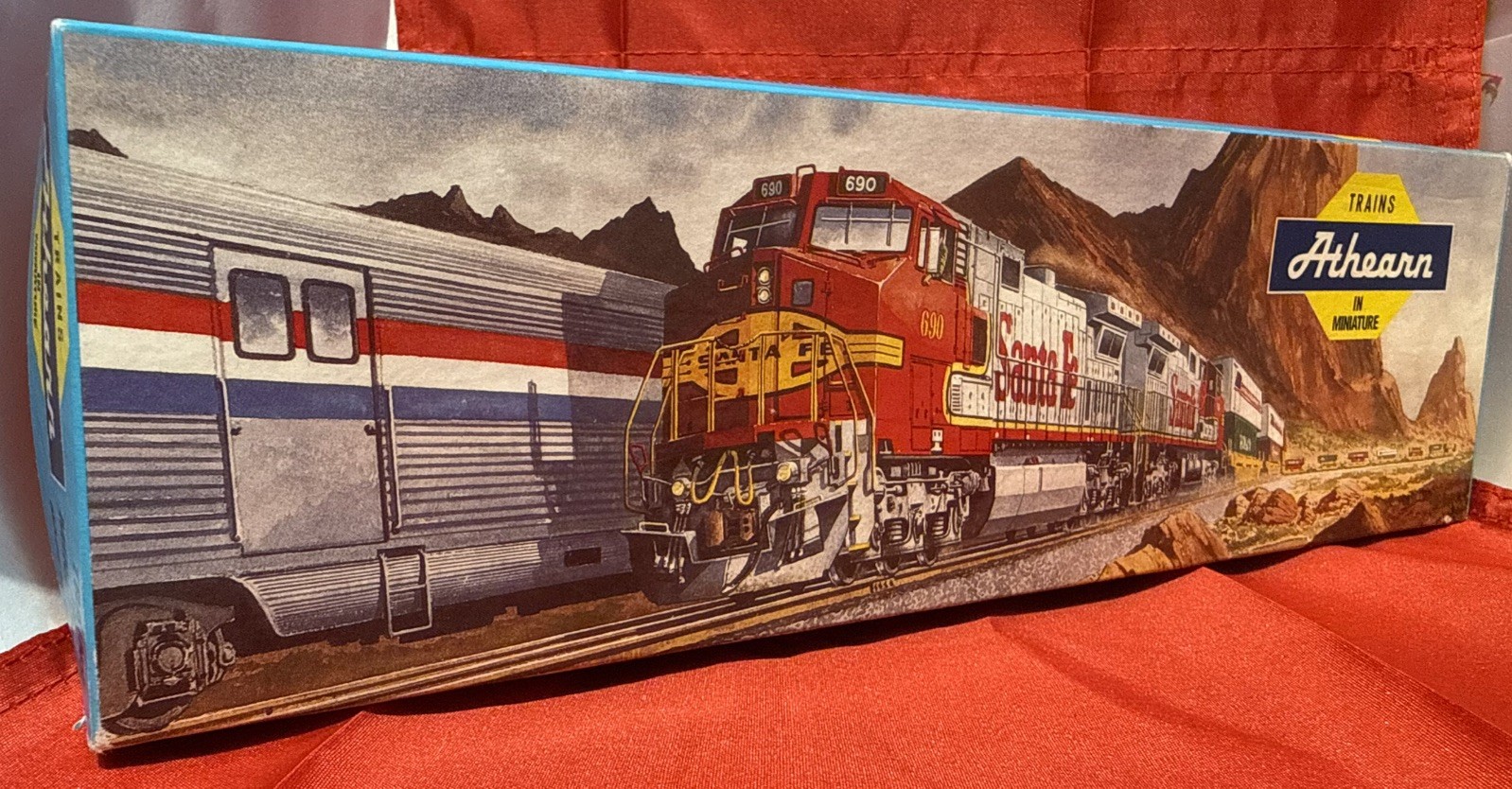HO Athearn Union Pacific #3503 Diesel Locomotive Runs Strong