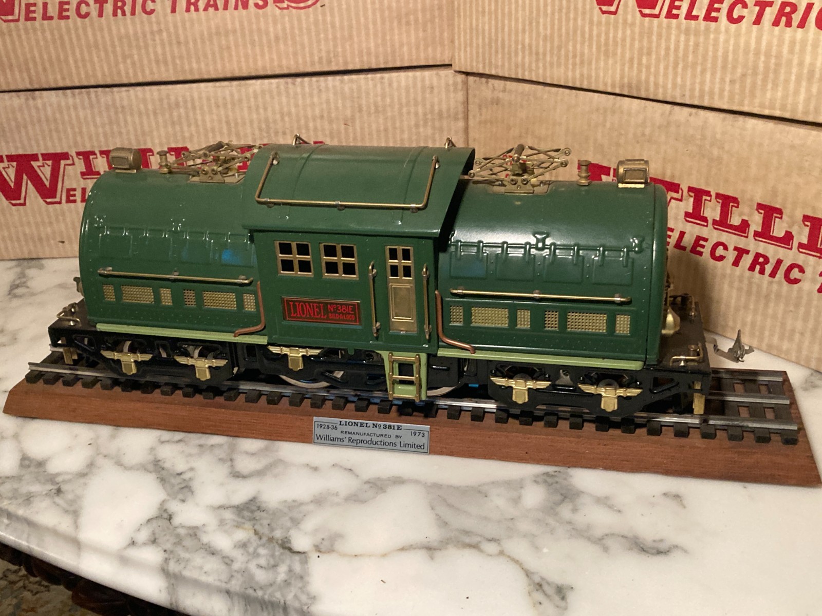 1970s Lionel 381E Bild A Loco with Williams Train State Cars Standard Gauge