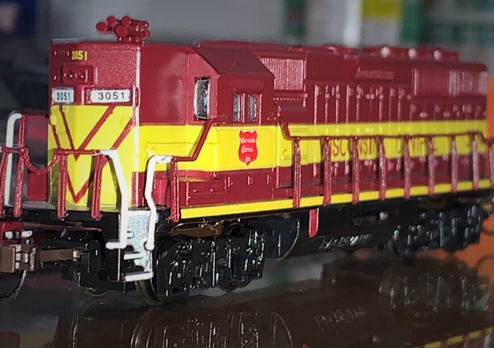 Wisconsin Central, N Scale Bachmann Collectors Locomotive GP50, Road# 3051
