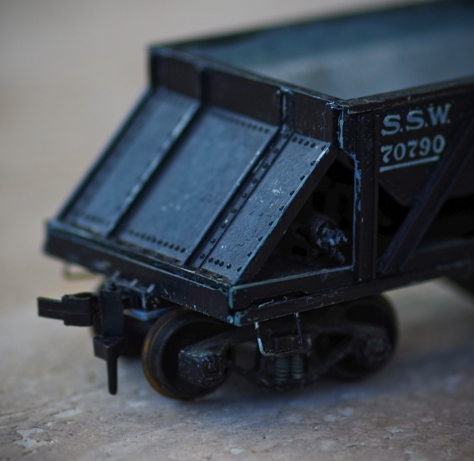 VINTAGE Athearn Roundhouse BALLAST HOPPER St. Louis SW HO Made in USA 1950’s