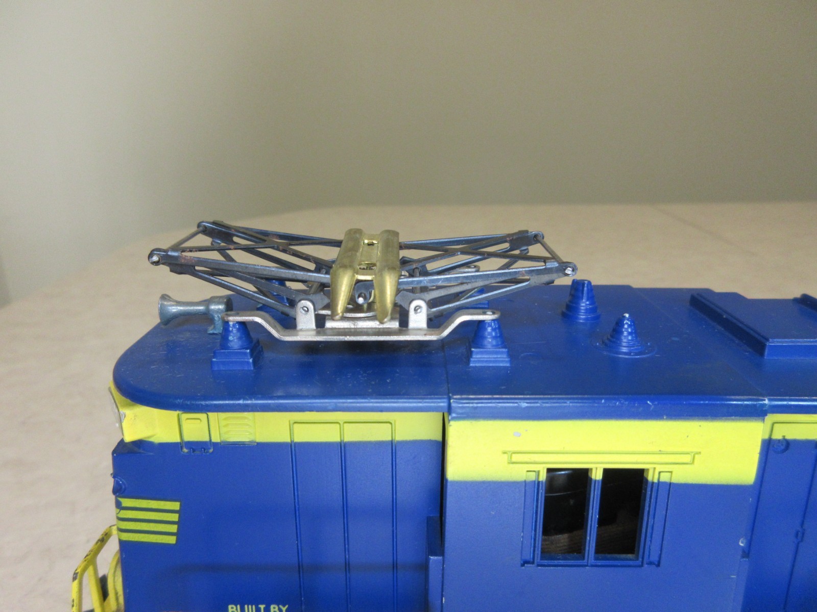 Lionel 2329 Virginian E-33 Rectifier. Locomotive. Watch The Video!