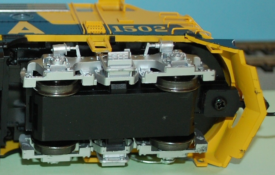 Walthers 920-40711 EMD F7A- Alaska Railroad #1502 locomotive Tsunami Sound & DCC