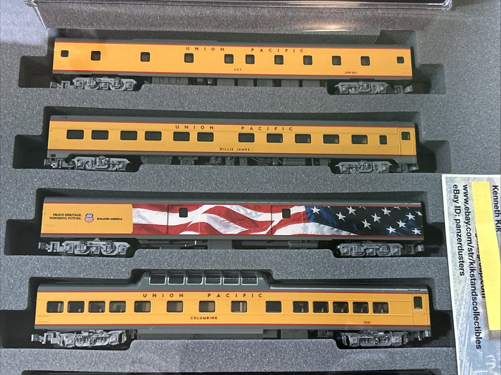Kato N 106-086 Union Pacific UP Excursion Set + SD70M #4015 176-4015 – New!
