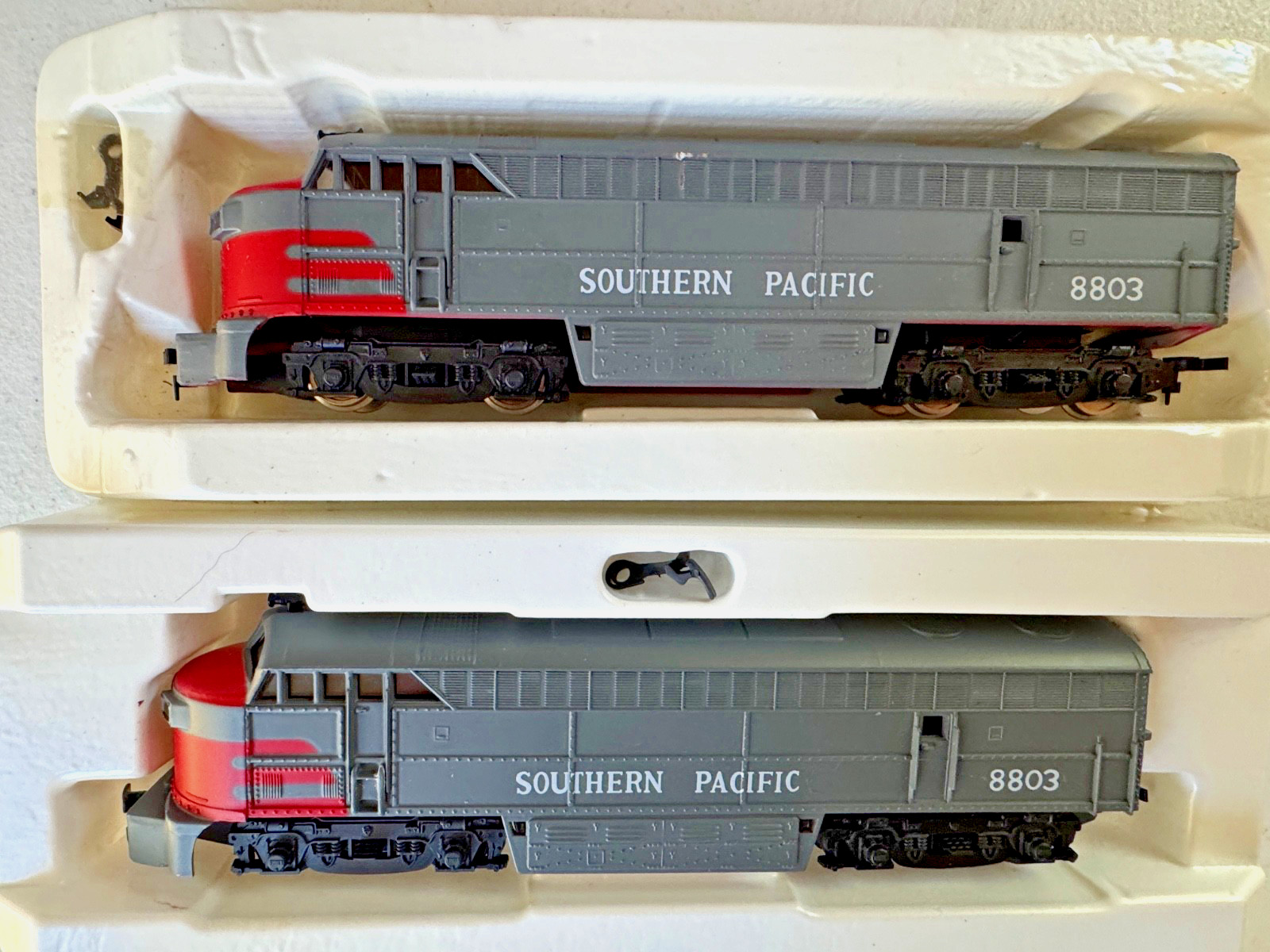 2 IHC #M378 & #578 HO FM C-Line Locomotive-Pwd & Dummy-Southern Pacific #8803-VG