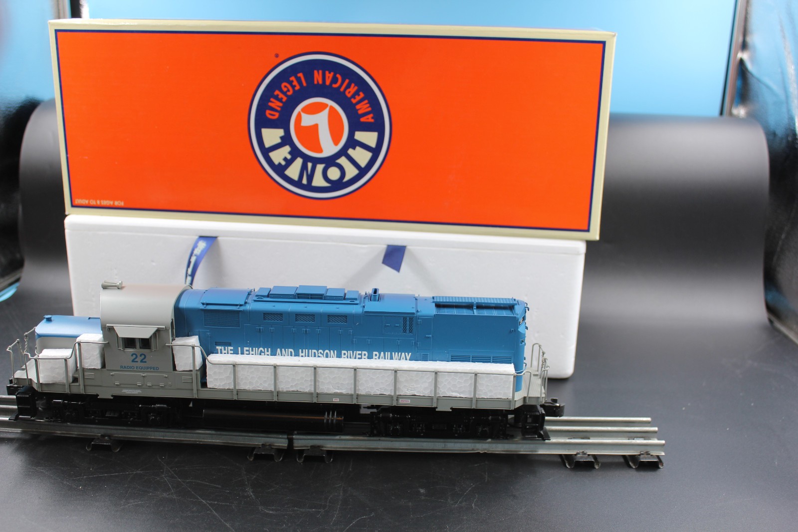 LIONEL O GAUGE J.C. PENNY LH & HUDSON VALLEY C-420 DIESEL LOCOMOTIVE 6-28516