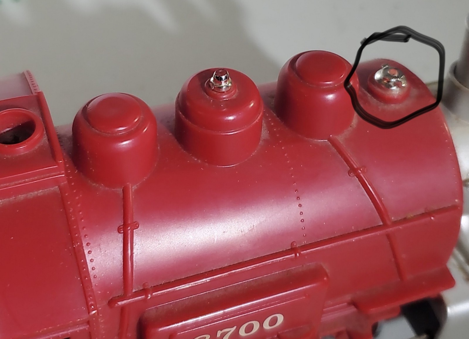 Rock Island O Gauge Freight Set – 8700 Engine Runs, Caboose, Flatcar, Boxcar