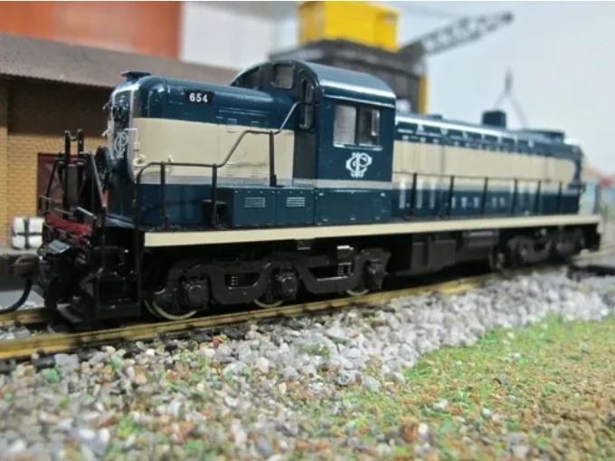 Original Miniature Frateschi Rsc-3 Cpef 3083 Locomotive Diesel-Electric HO 1/87