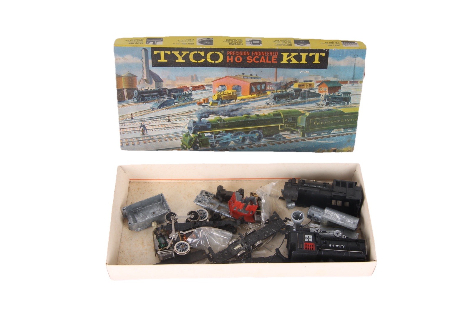TYCO ho SHIFTER-7703 LOCOMOTIVE & TENDER #210 – 1500 vintage Train Toy Kit W/BOX