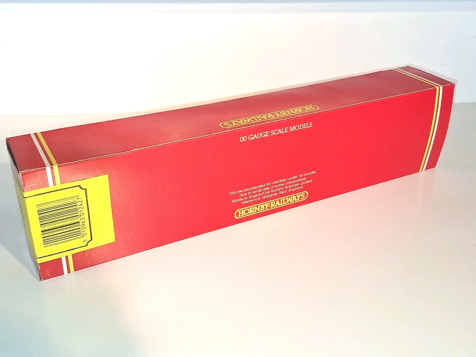 Hornby R242 BR Class 90 Intercity Loco. New Old Stock. Mint Cond. Boxed.OO Scale