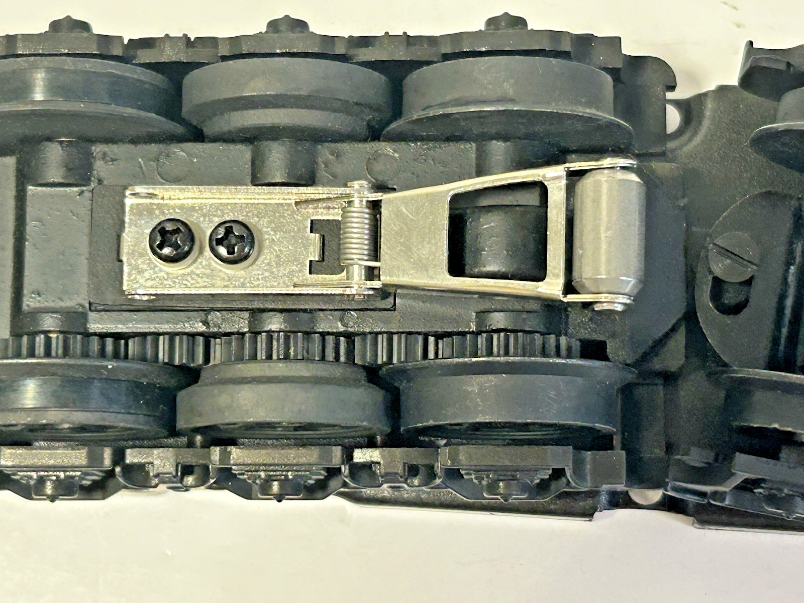 MTH Diecast Electric Locomotive GG-1 Only Shell, Frame, Tracks. Not painted.