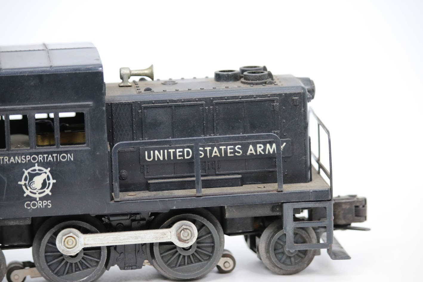 Lionel 41 U.S. Army Switcher Diesel O Gauge Postwar 0-4-0 Runs Lighted 1:48