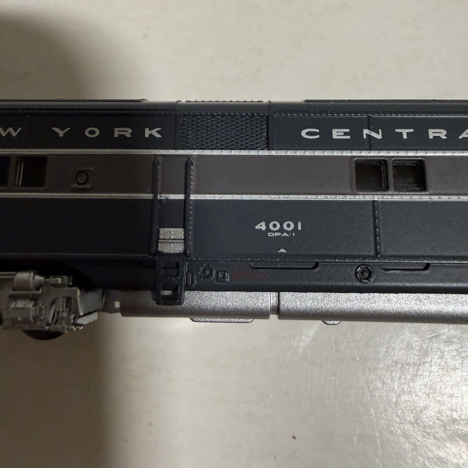 Precision Craft Models N 602 EMD E7A NYC 4001 Powered, No Sound, DCC Ready Train