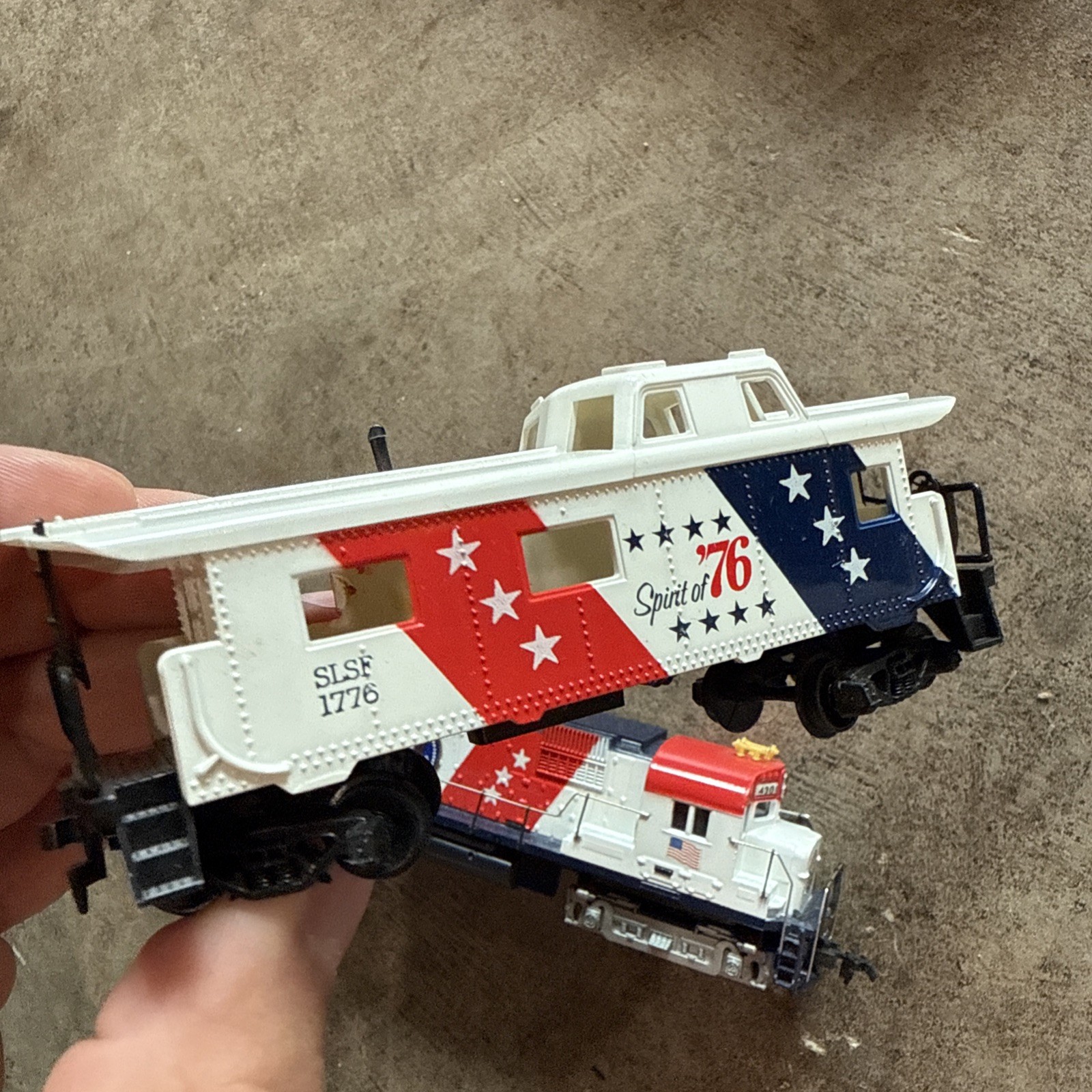 HO Scale Tyco Spirit of 1776 Bicentennial Locomotive And Caboose