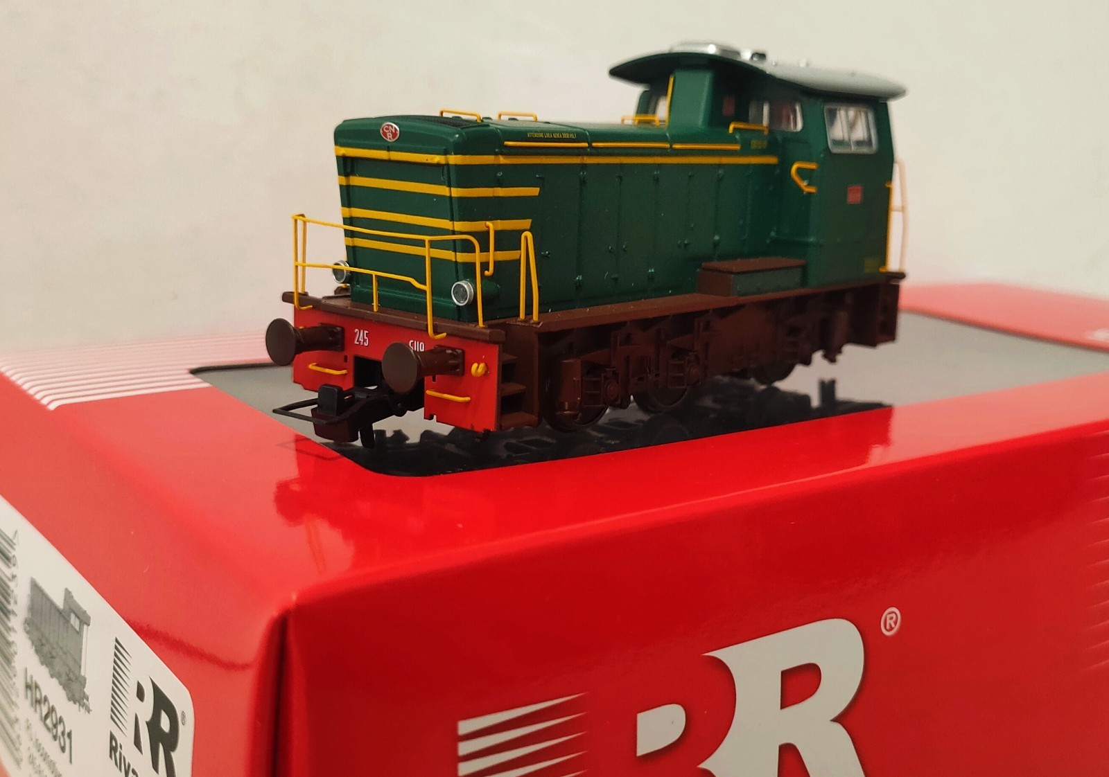 RIVAROSSI HR 2931 FS Locomotive D 245-6110 Livery Green Without Handrails Ep.IV