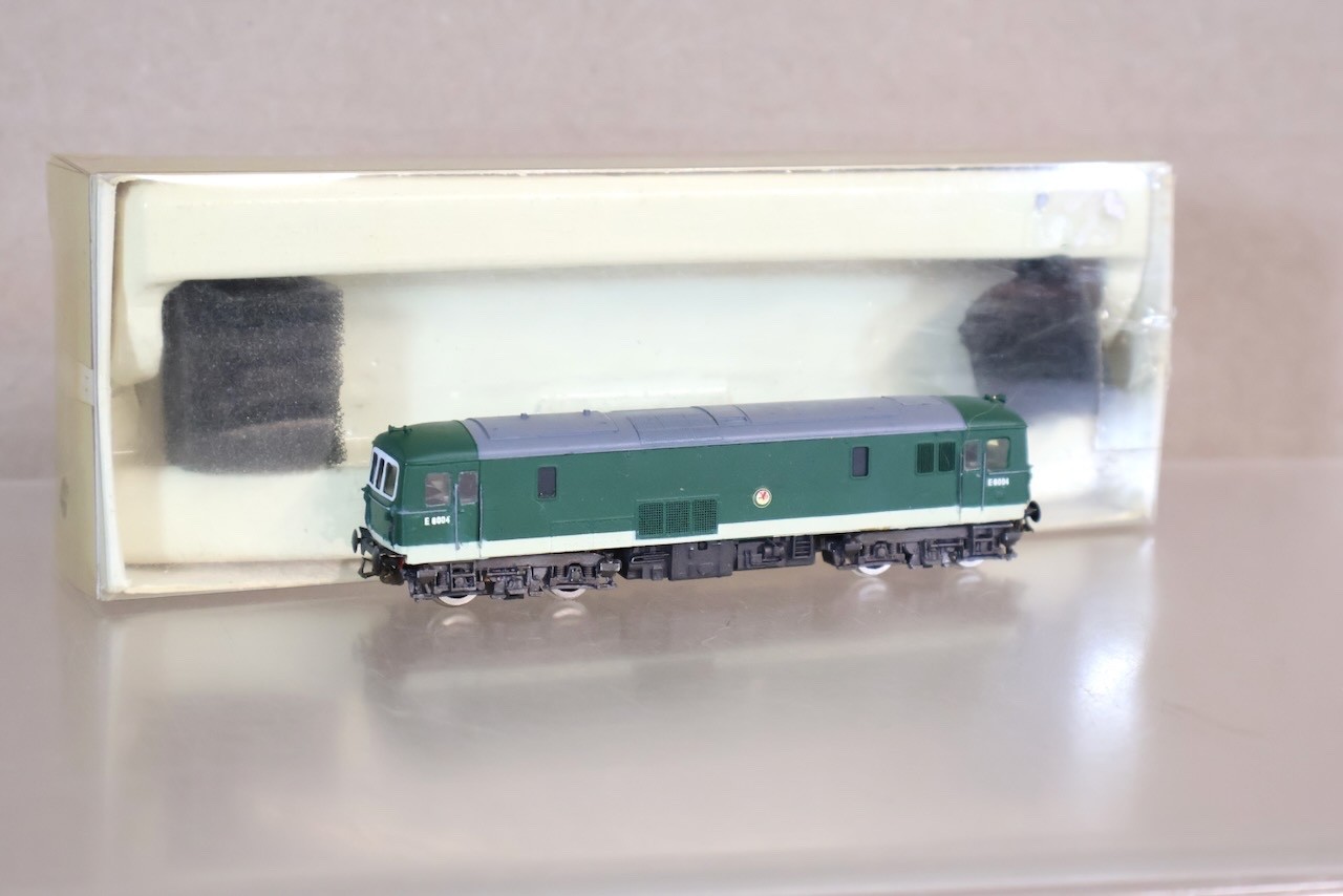 CJM SILVER FOX MODELS KIT BUILT BR GREEN CLASS 73 LOCOMOTIVE E6004 on