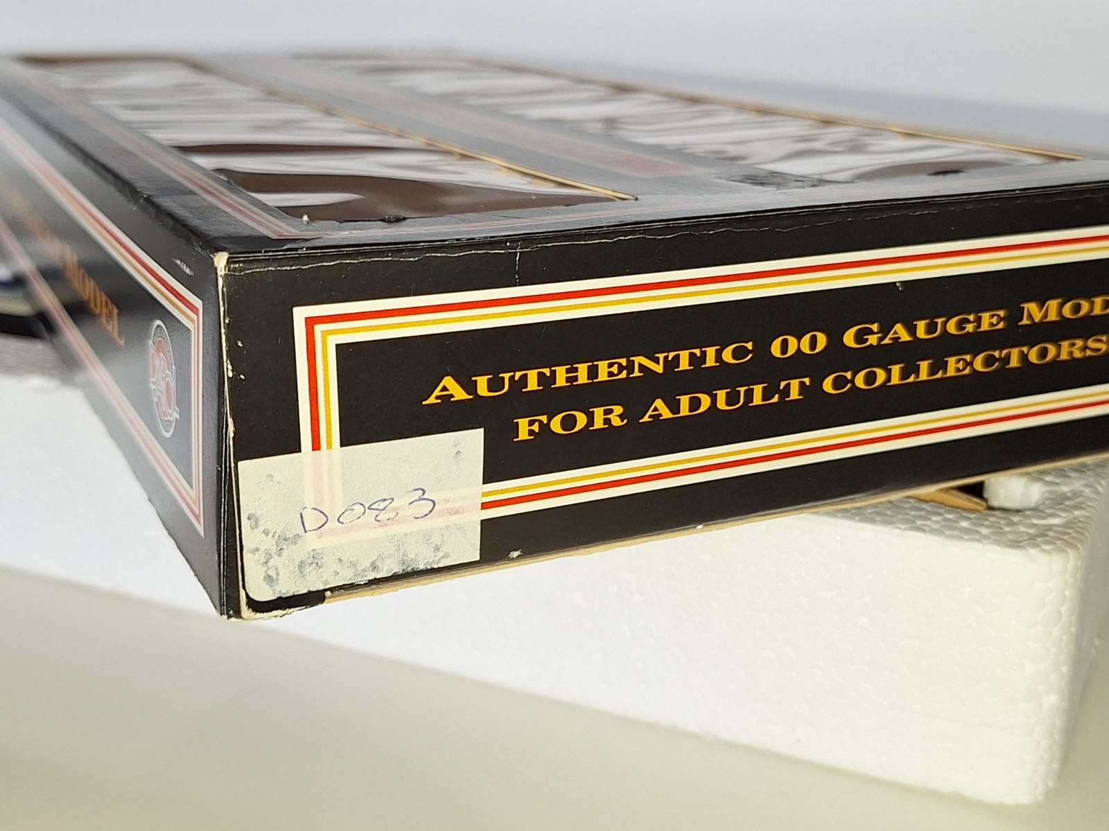 Dapol D083 2 Part DMU Set. New Old Stock. Mint Cond. Boxed. 2 Rail DC. OO Scale.