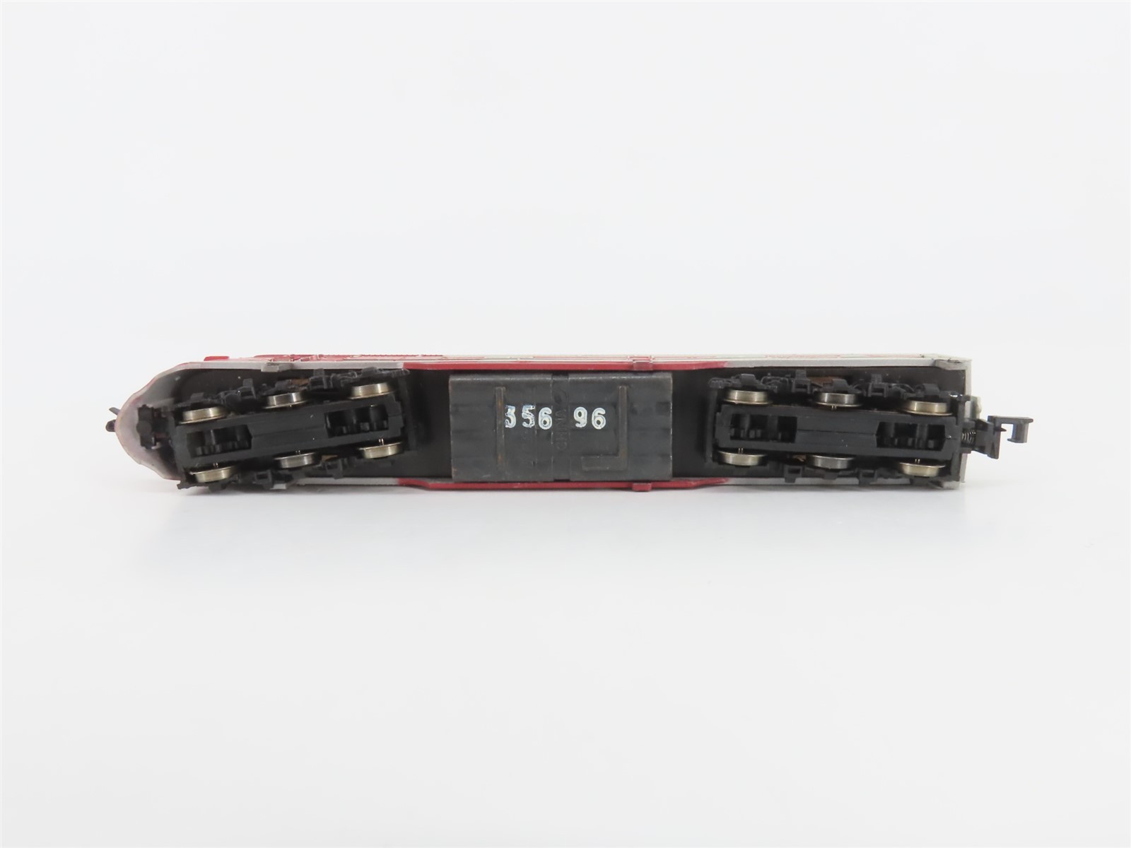 N Scale Life-Like 7015 RI Rock Island “Rocket” EMD E7A Diesel Locomotive #633