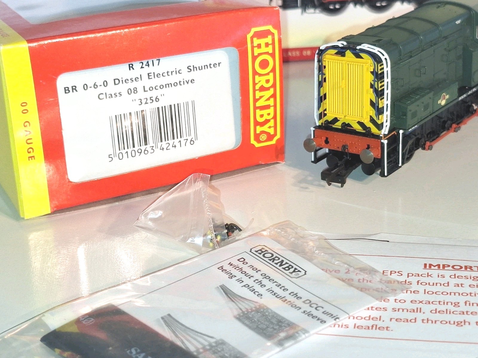 Hornby R2417 DCC Ready 08 Diesel Loco. New Old Stock. Mint Cond. Boxed. OO Scale
