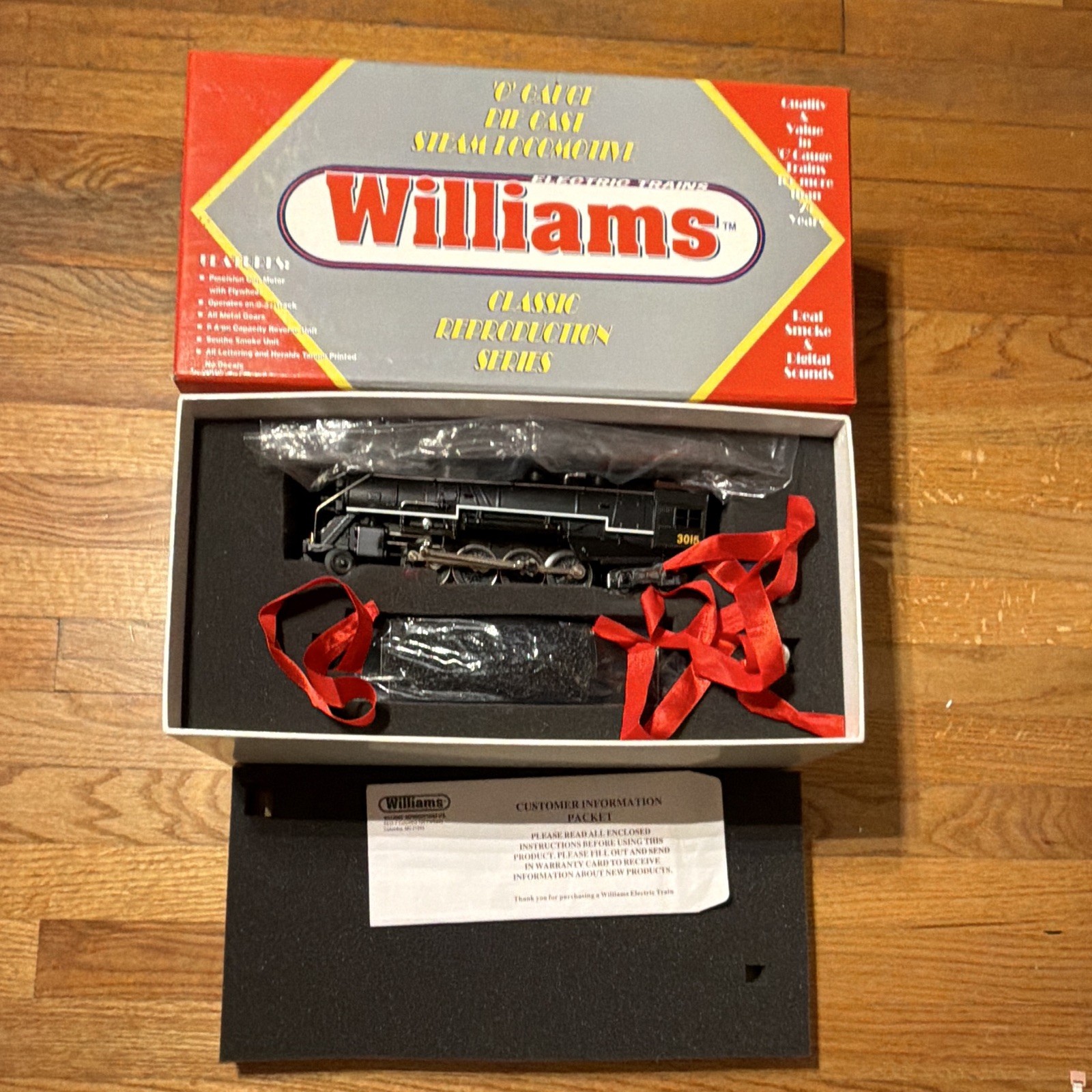 Williams New Haven O Gauge 2-8-4 Steam Loco & Tender Light Sound