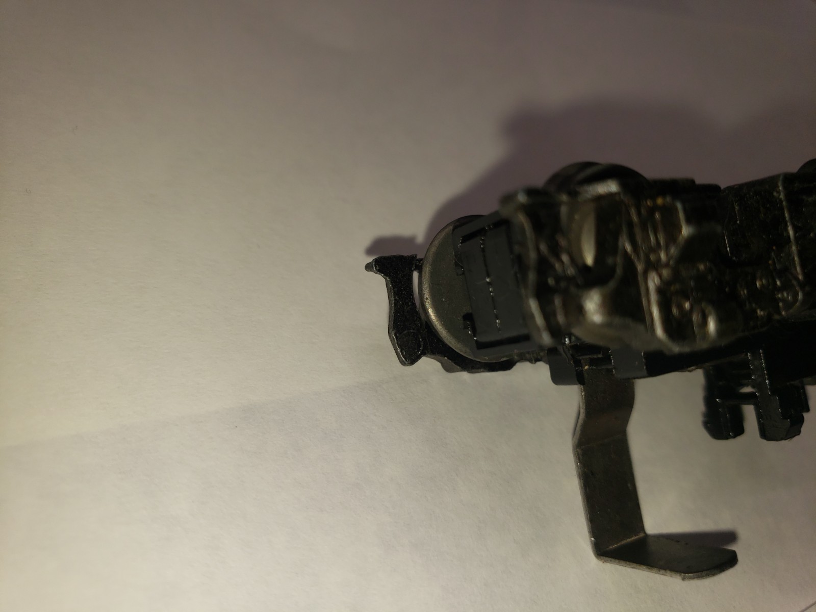 GP9 FRONT DIECAST METAL GEARED 4 WHEEL TRUCK ATHEARN BB HO SCALE Old Style PART