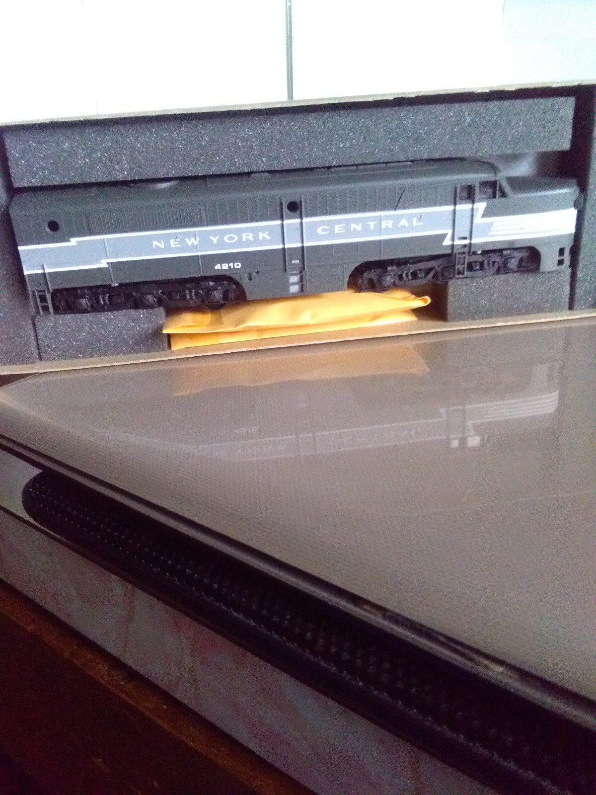 # 3726 ATHEARN HO TRAIN LOCOMOTIVE #9314 NYC BALDWIN S-12 DUMMY B&W NEW & SEALED
