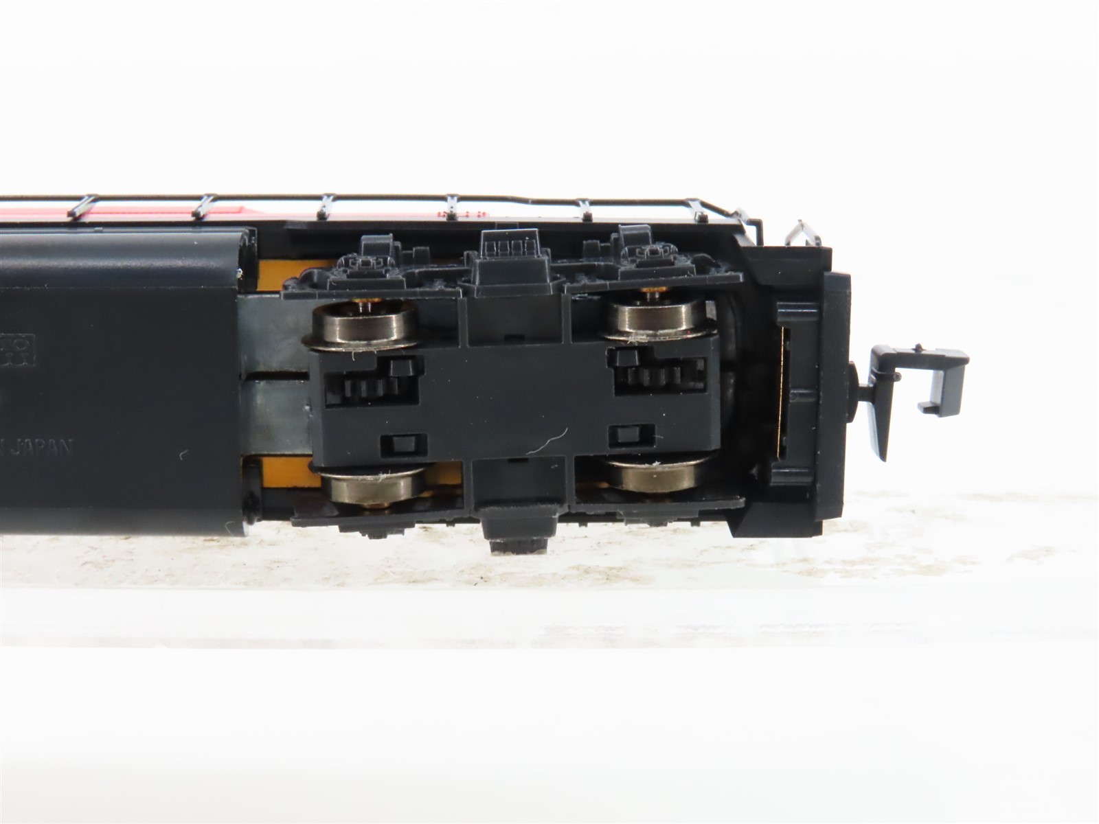 N Scale Atlas 4704 CP Canadian Pacific GP30 Diesel Locomotive #5000