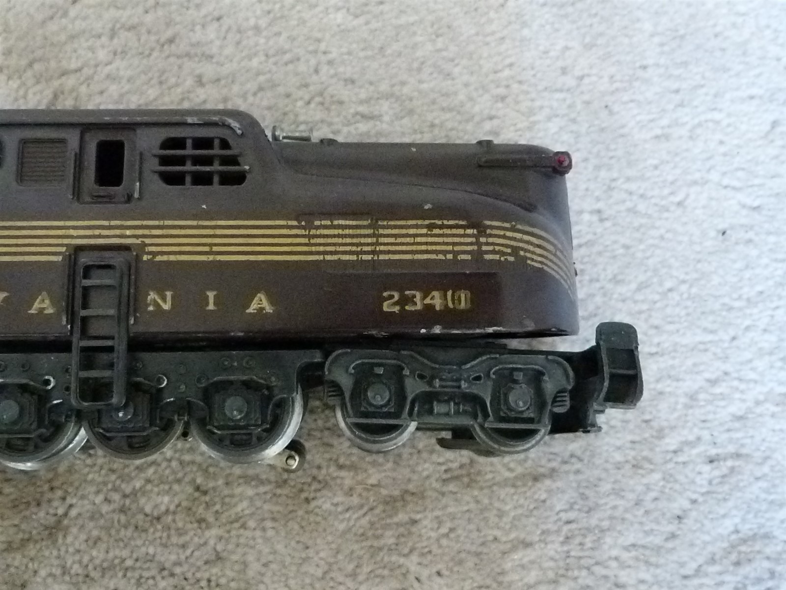 VTG Lionel O Gauge 5 Stripe Electric Train Locomotive Engine 2340 Pennsylvania