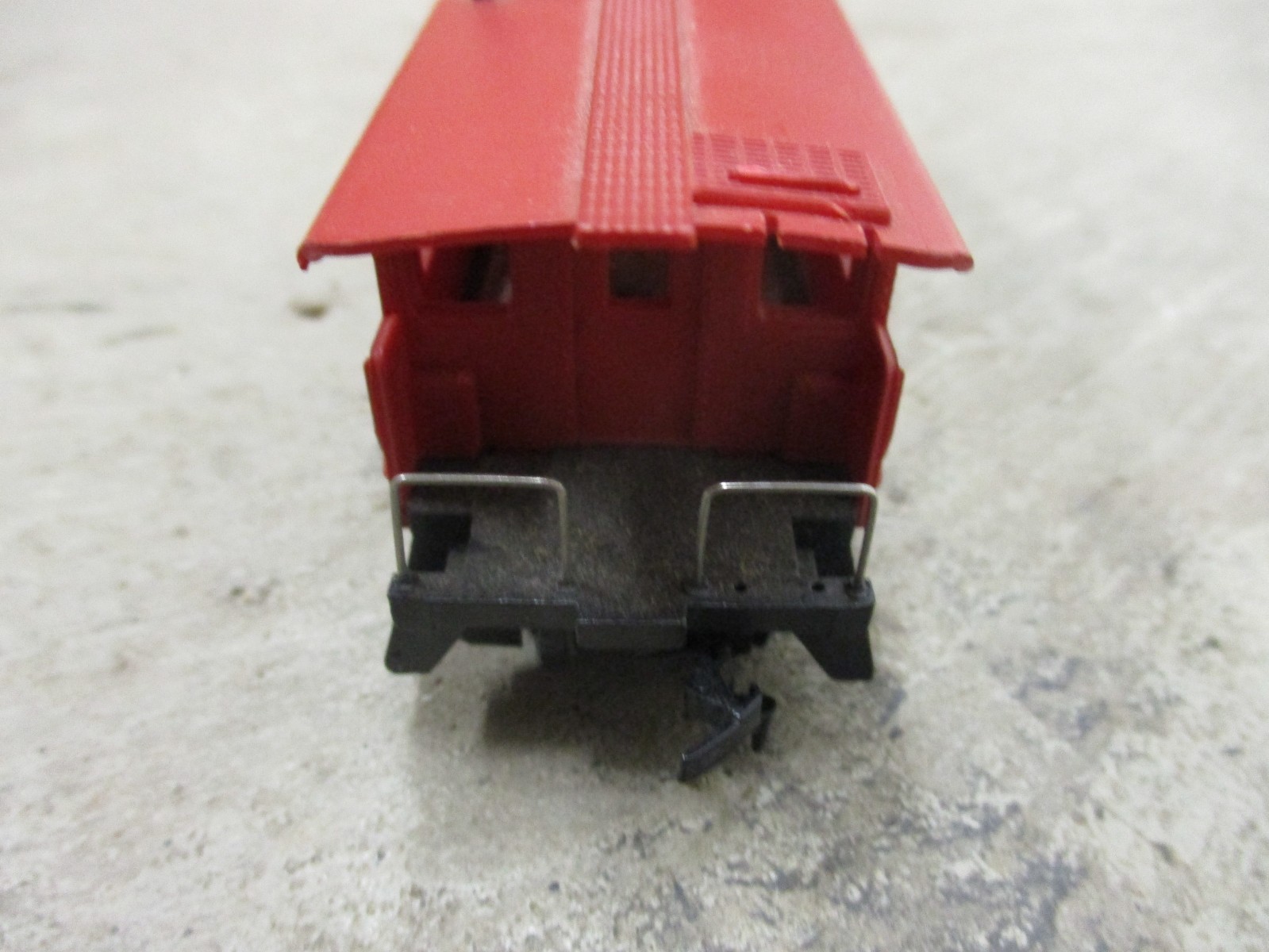 Bachmann Track Tested , HO GE U36B Locomotive Santa Fe #350 with AT&SF CABOOSE