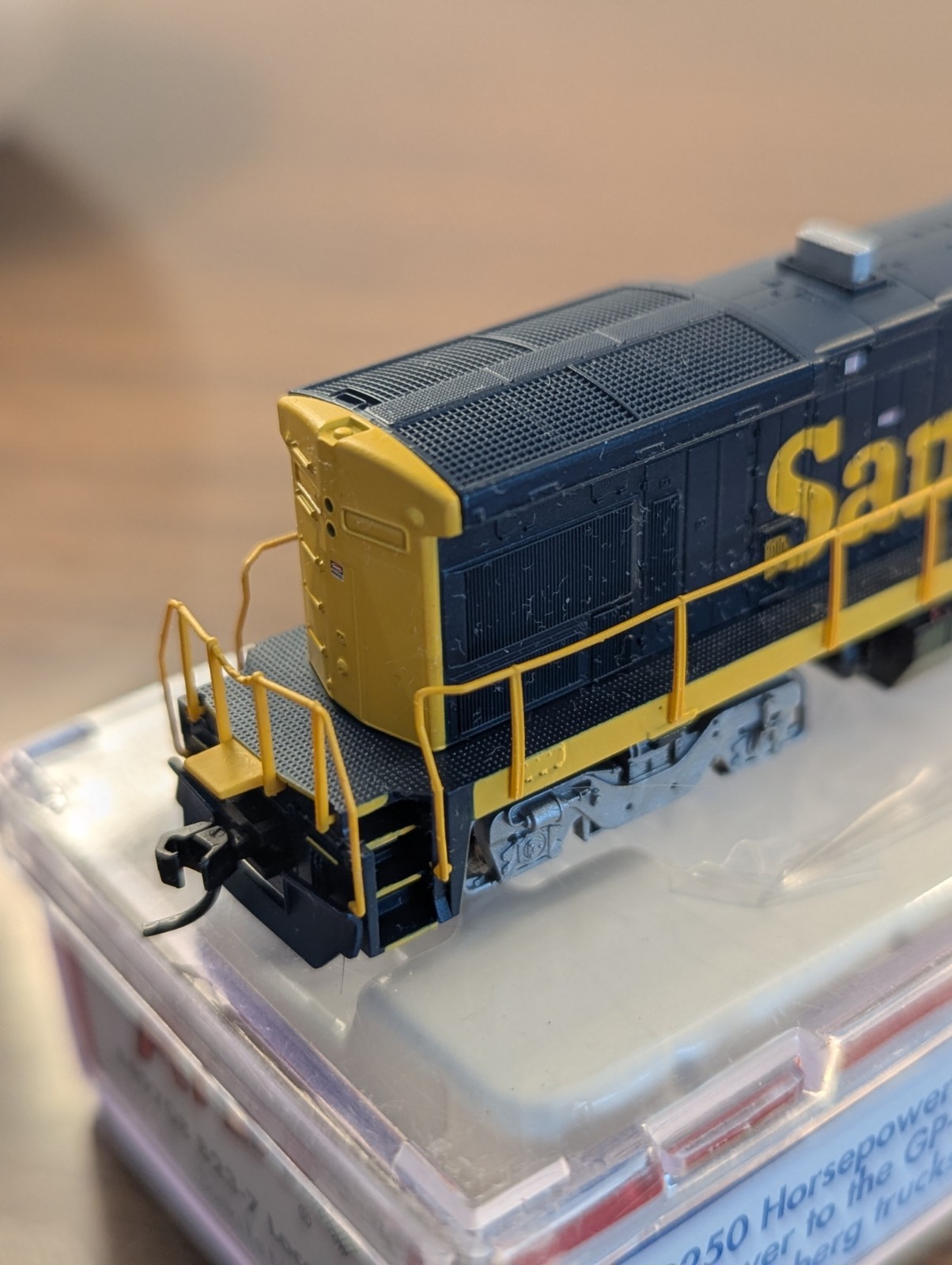 Atlas N Scale GE B23-7 Santa Fe Unnumbered DCC Ready