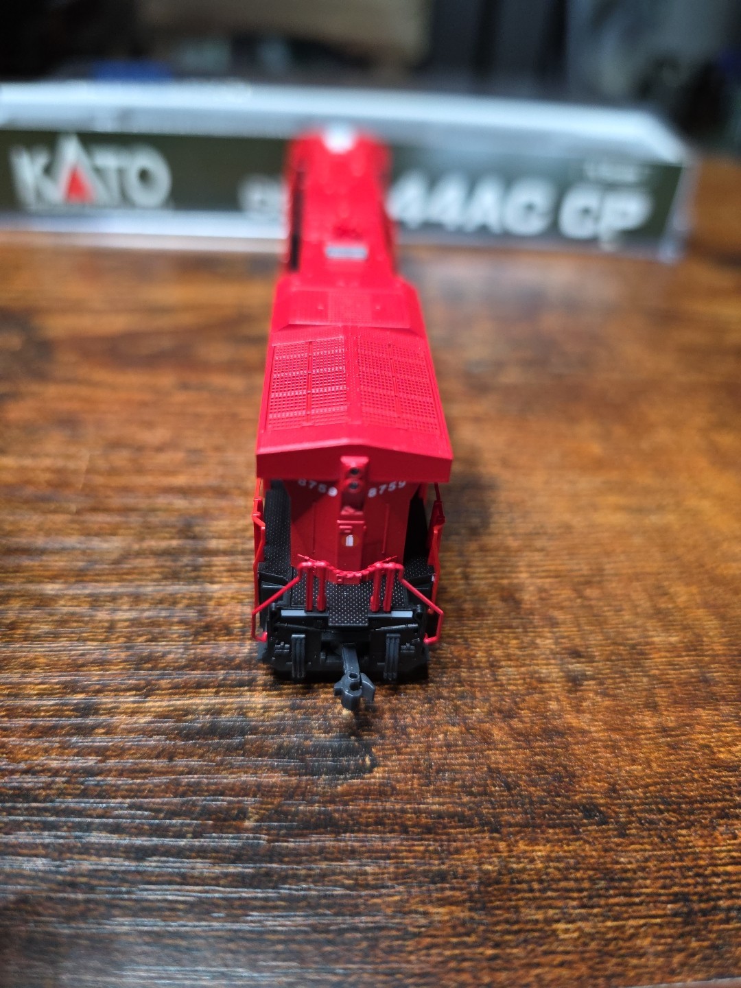 KATO Canadian Pacific – GE ES44AC CP #8706 CP #8759 – NEW