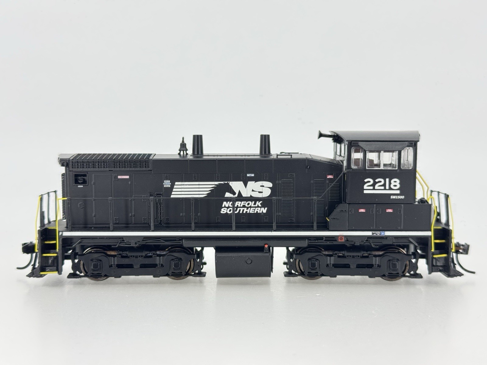HO Broadway Limited 5450 Norfolk Southern EMD SW1500 Switcher NS #2218 DCC SOUND