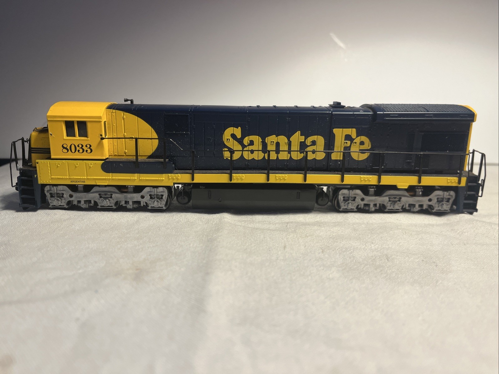 HO Scale Atlas Santa Fe C30-7 #8033 DCC Ready TESTED READ DESCRIPTION