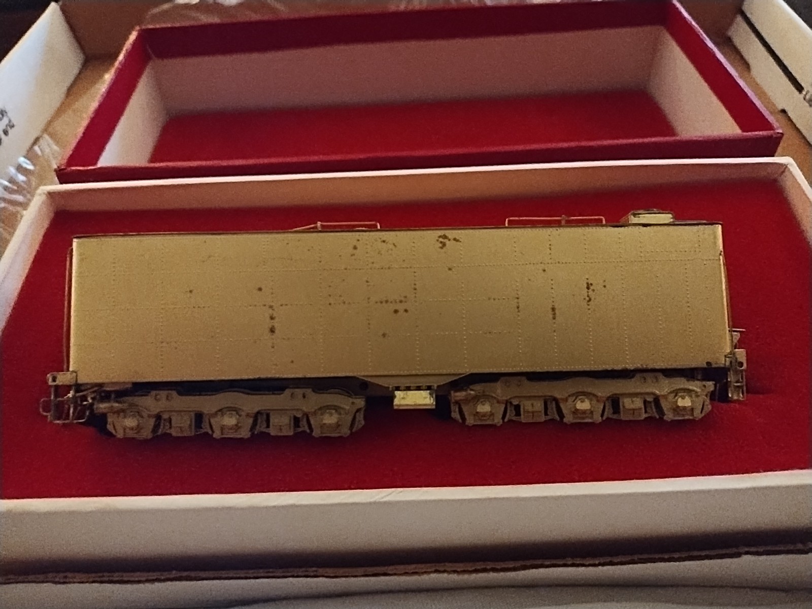 Samhongsa/Key Imports Brass HO-Scale Santa Fe/ATSF 20K Gallon Tender
