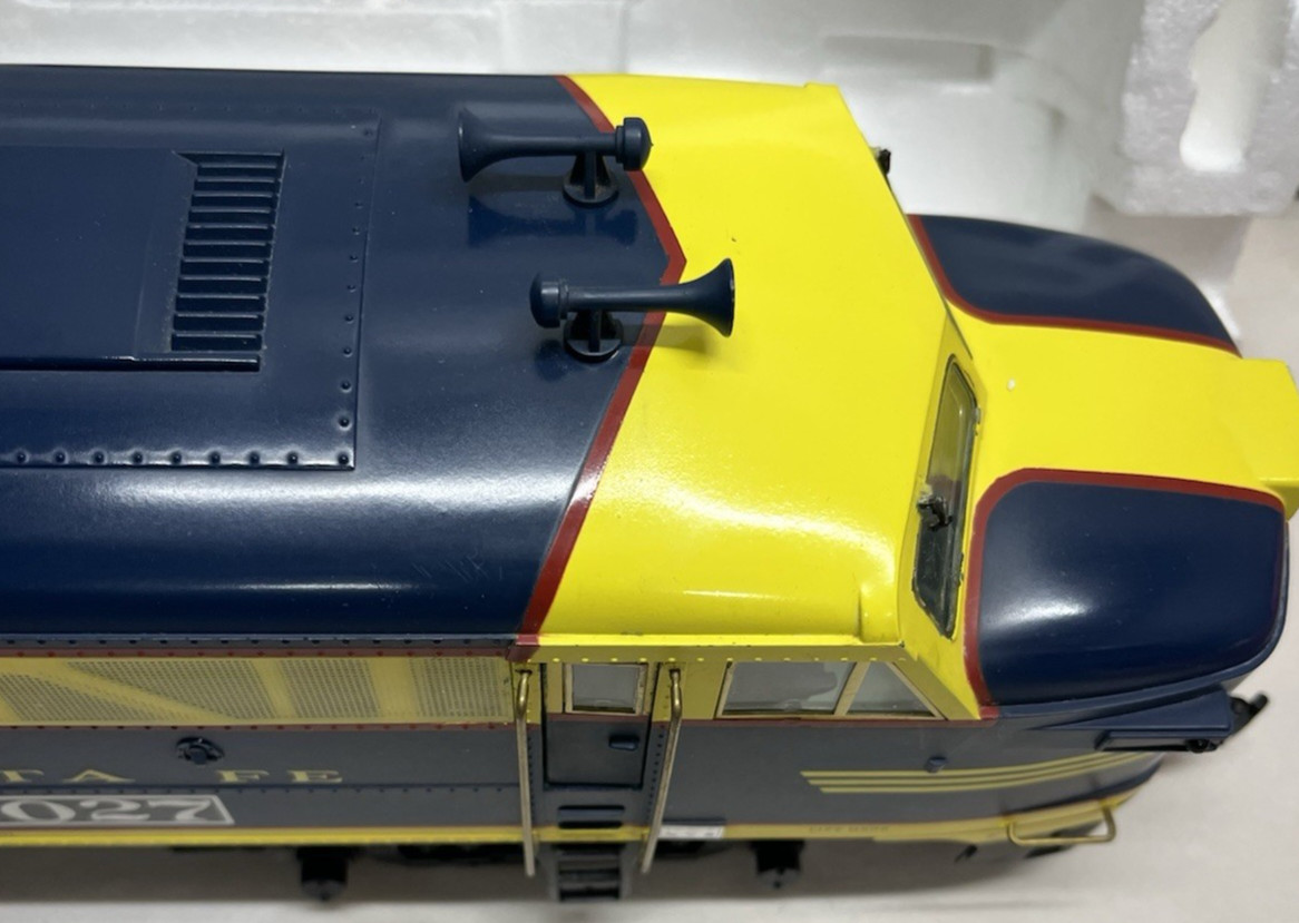 Aristocraft SANTA FE (Freight) FA1/FB1 Set #22027 BLUE/YELLOW G scale NICE!
